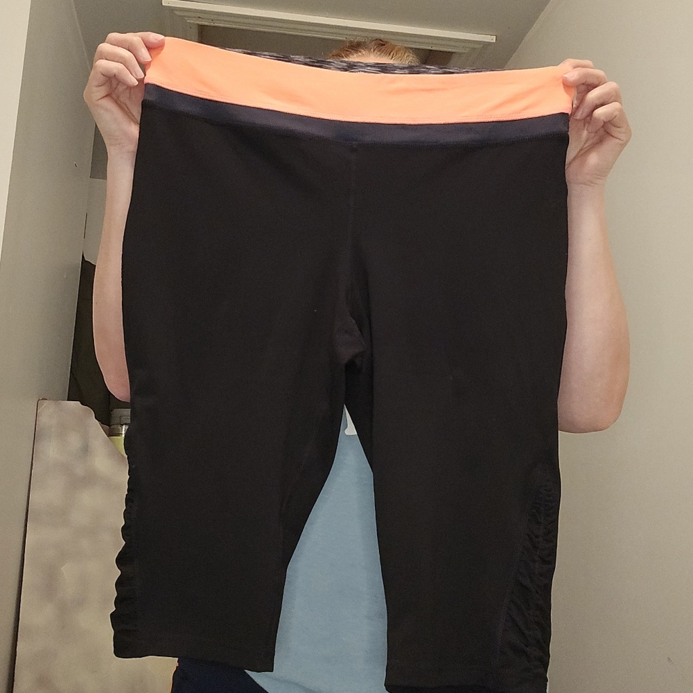 Tangerine xxl capri yoga